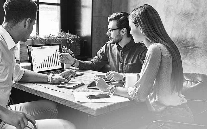 Daten und AI Symbolbild