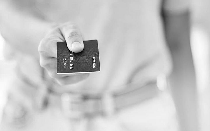 From implementation to instant issuing – everything à la carte Immagine dell'icona